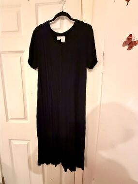 Vintage Betsy’s Things Black Short-Sleeve Midi Dress - Unbranded